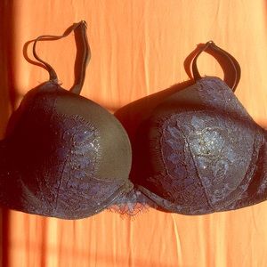 Vs very sexy push up bra 34B